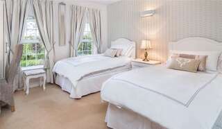 Отели типа «постель и завтрак» Friars Quarter House B&B Баллинроб Двухместный номер с 2 отдельными кроватями-2